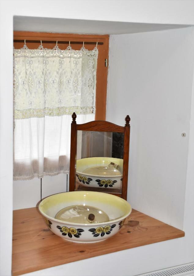 L'Embellie Bed & Breakfast Bertignat Luaran gambar